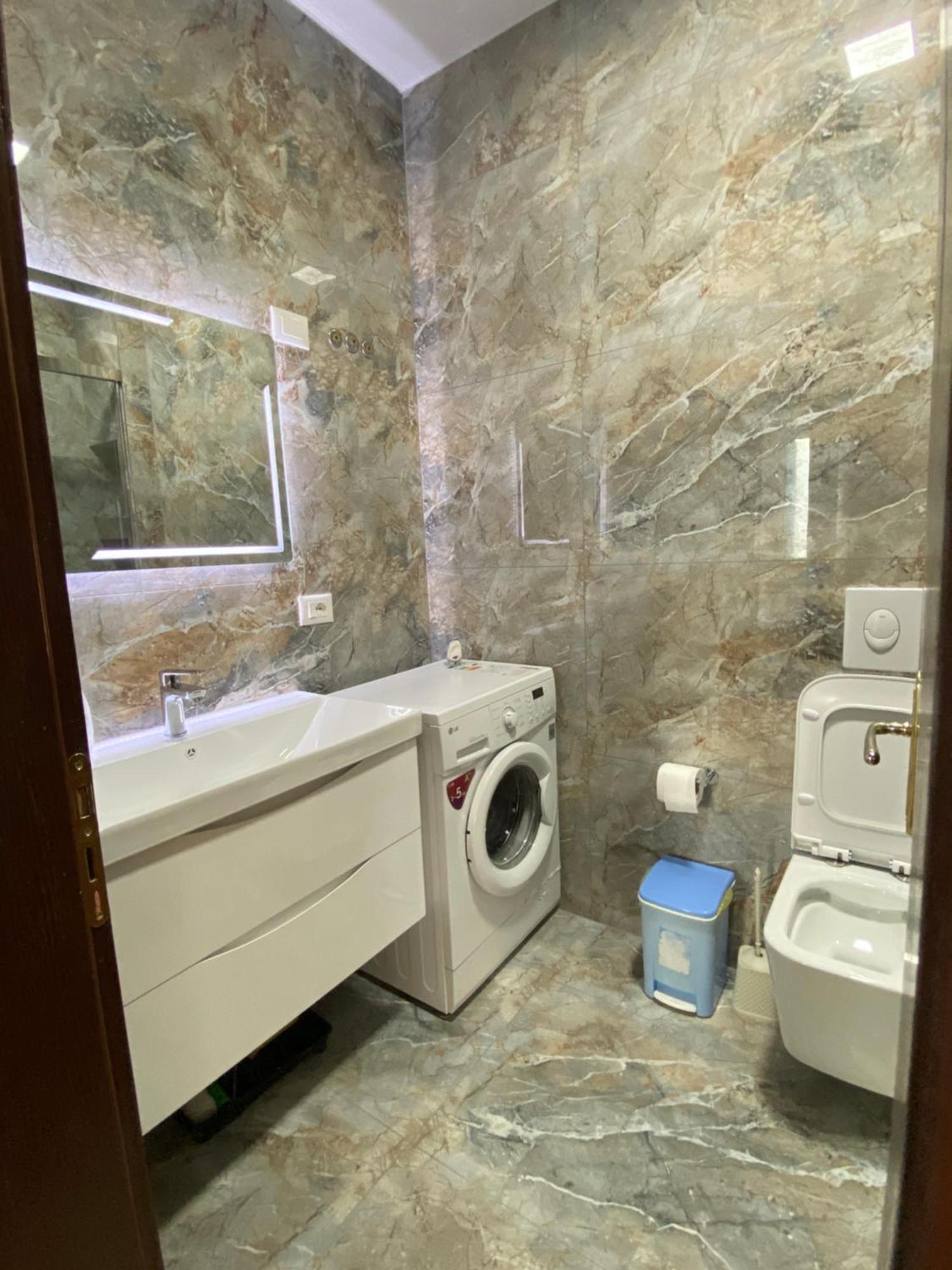 Comfortable 2-Br For 4 Tirana Exteriör bild